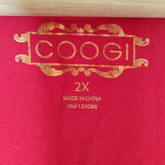 COOGI Y2K Graphic Tee 2X Women’s Beaded Logo Hip Hop Vintage - Picture 5 of 7